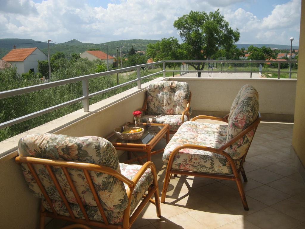 Apartment Promona Drniš Εξωτερικό φωτογραφία