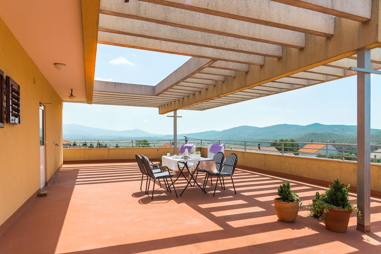 Apartment Promona Drniš Εξωτερικό φωτογραφία