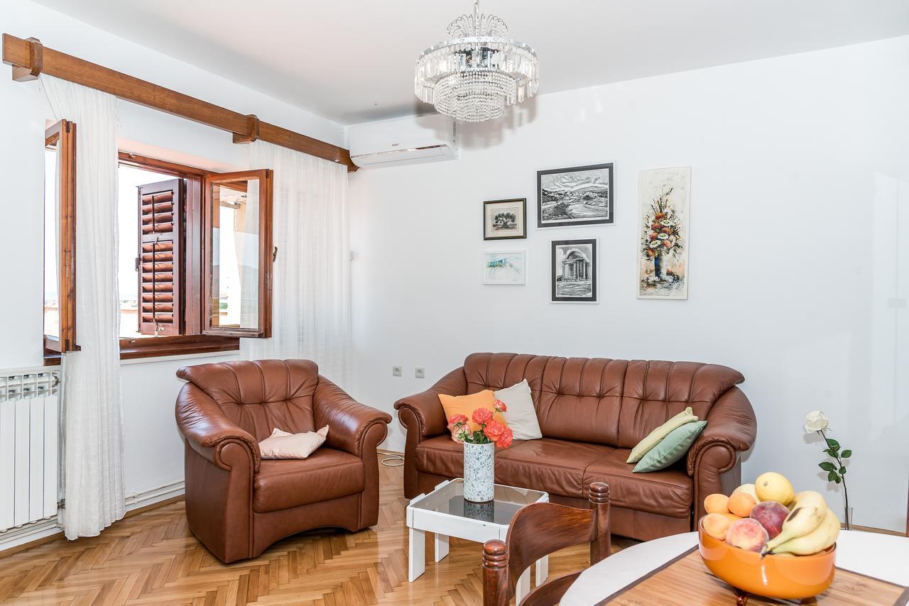 Apartment Promona Drniš Εξωτερικό φωτογραφία